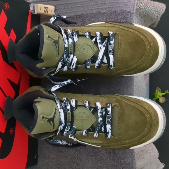 Jordan son of Mars low olive green - Picture 13 of 16